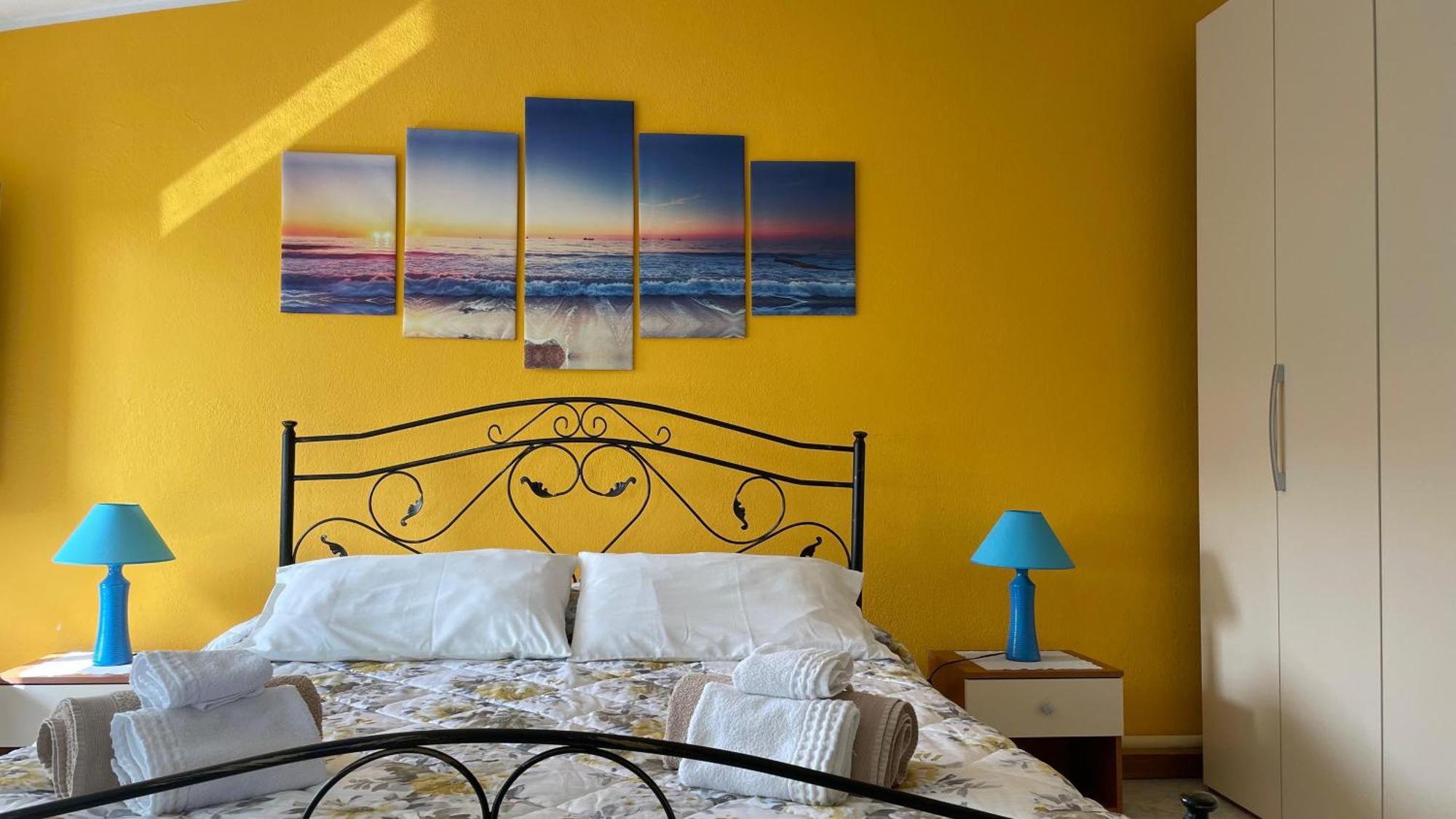 Casa Vacanze Da Roberta A Pochi Km Da Oristano Simaxis Eksteriør billede