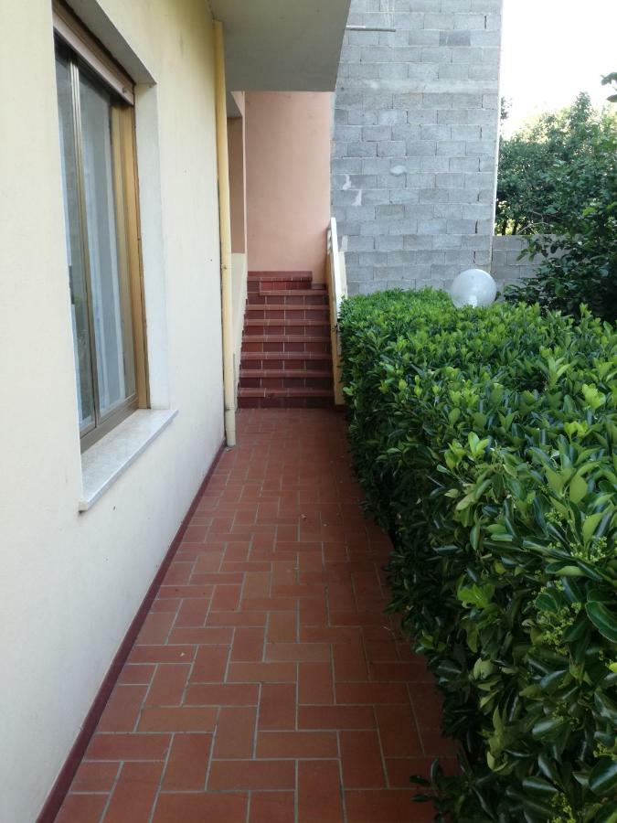 Casa Vacanze Da Roberta A Pochi Km Da Oristano Villa Simaxis Eksteriør billede